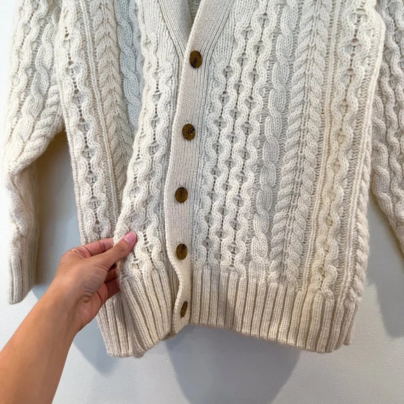 Brandy Melville Wool Blend Cream Cable Knit Classic Preppy Knit Cardigan Sweater - Picture 9 of 9